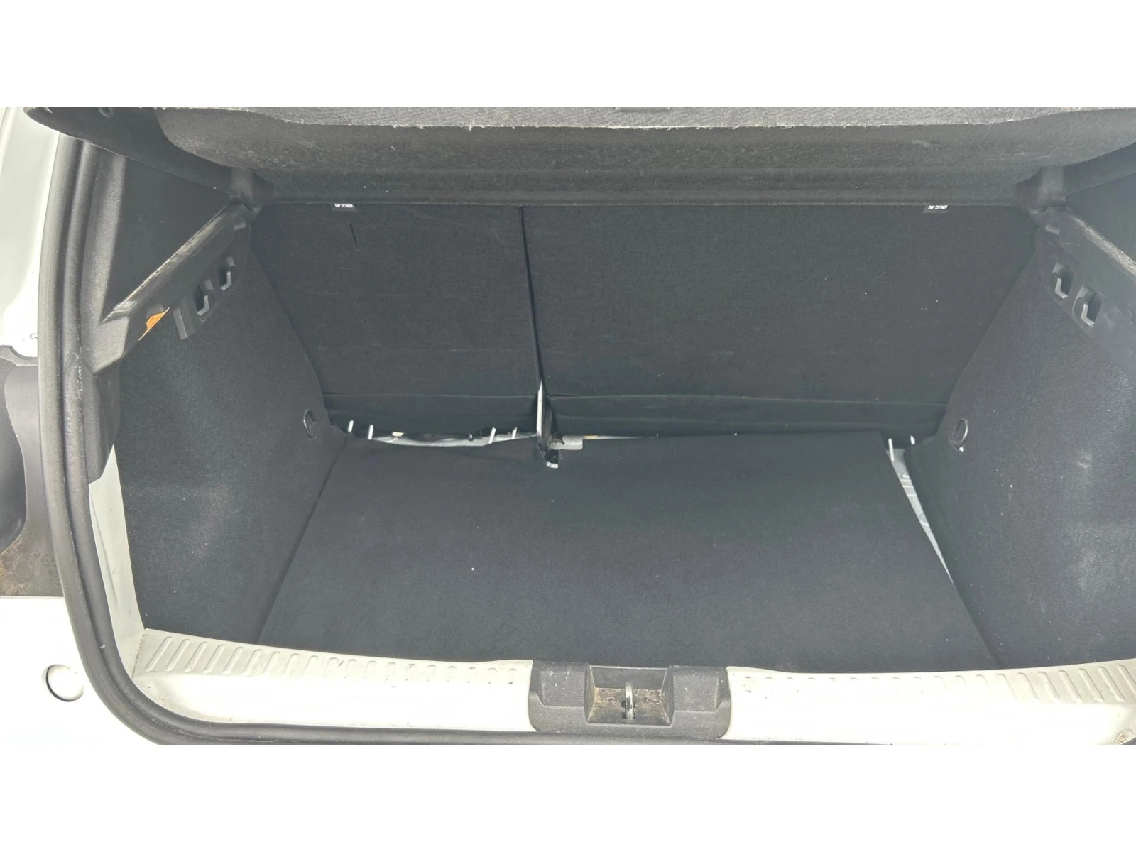 Dacia Sandero 1.0 TCe 90 LPG, Месечна вноска от 155  , снимка 16 - Автомобили и джипове - 55145288