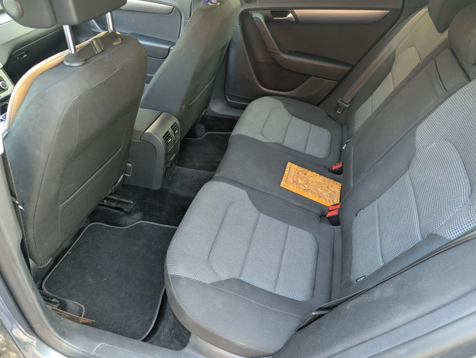 VW Passat 2.0 TDI 177kc, снимка 8 - Автомобили и джипове - 55754507