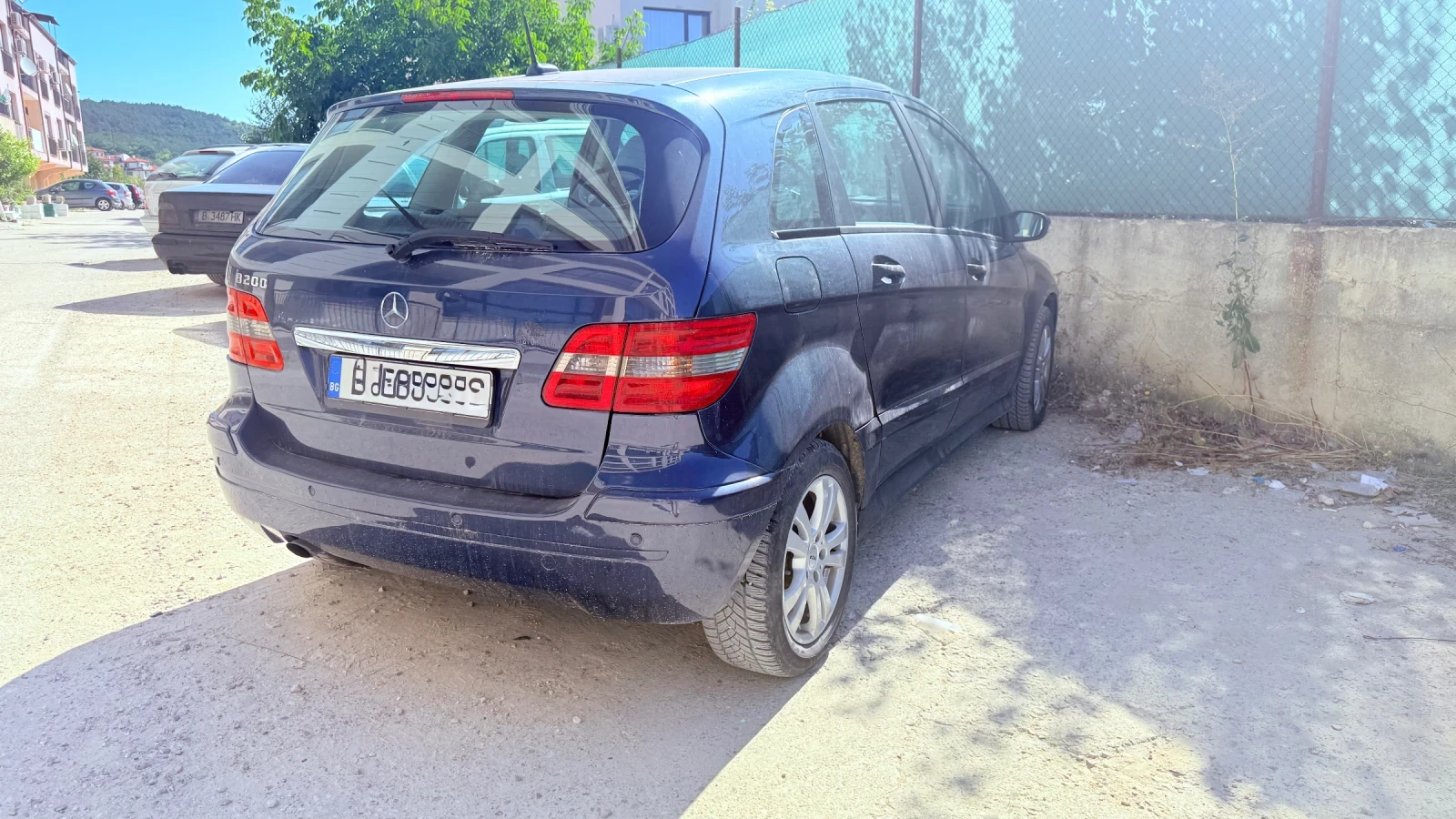 Mercedes-Benz 200, снимка 2 - Автомобили и джипове - 56543608