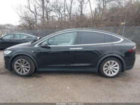 Tesla Model X 75D, снимка 6