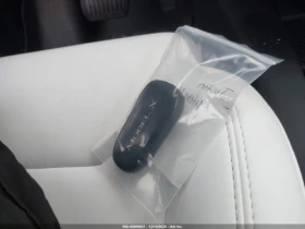 Tesla Model X 75D, снимка 16