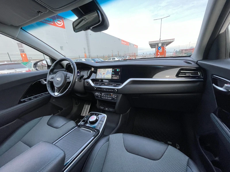 Kia Niro ЕсоElectric , снимка 13 - Автомобили и джипове - 39002535