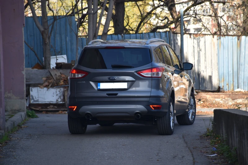 Ford Kuga, снимка 8 - Автомобили и джипове - 52522201