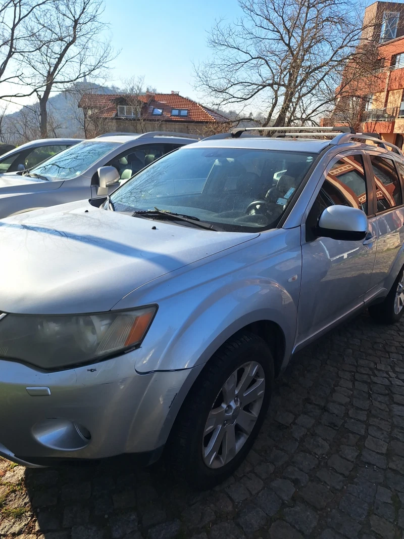 Mitsubishi Outlander, снимка 2 - Автомобили и джипове - 53165718