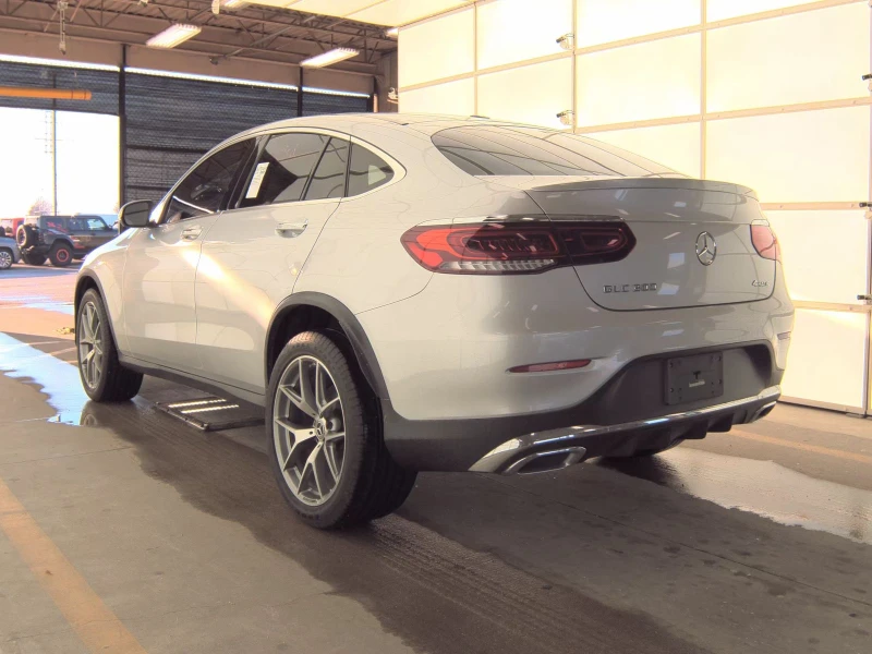 Mercedes-Benz GLC 300 AMG / TOP, снимка 8 - Автомобили и джипове - 53477063