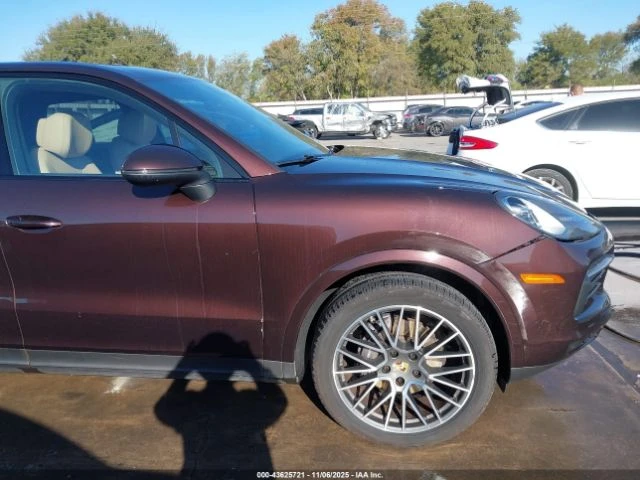 Porsche Cayenne, снимка 16 - Автомобили и джипове - 53263575