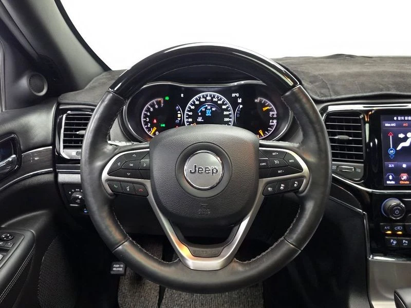 Jeep Cherokee 3.6 Overland| 295к.с., снимка 13 - Автомобили и джипове - 56034345