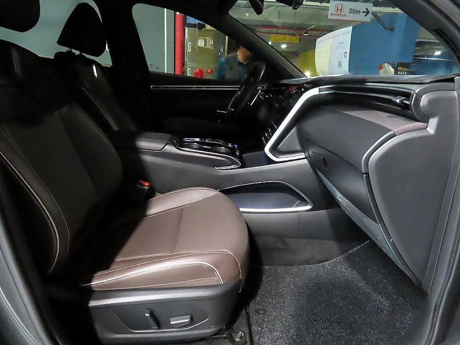 Hyundai Tucson Gasoline 1.6 Turbo 2WD Inspiration - изображение 10