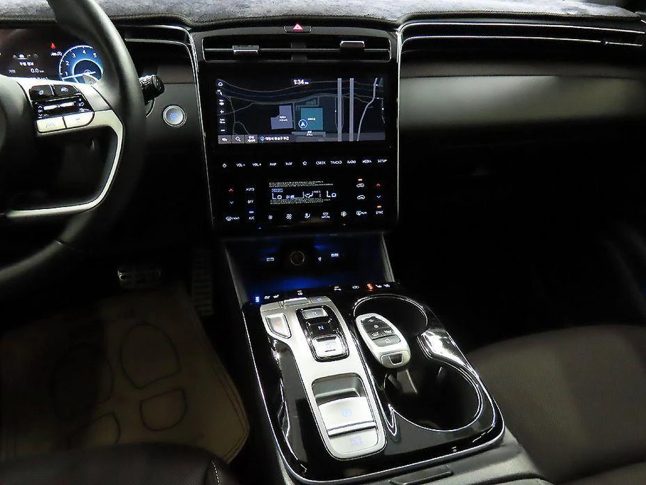 Hyundai Tucson Gasoline 1.6 Turbo 2WD Inspiration - изображение 9