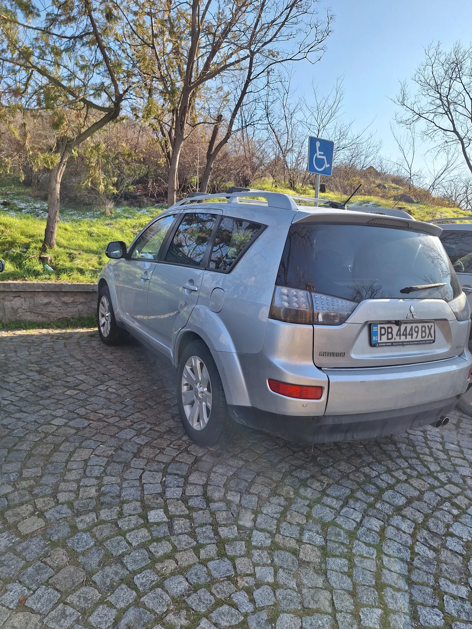 Mitsubishi Outlander  - изображение 4