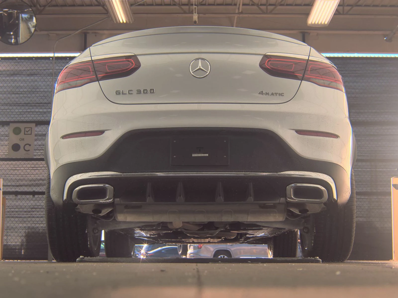 Mercedes-Benz GLC 300 AMG / TOP - изображение 7