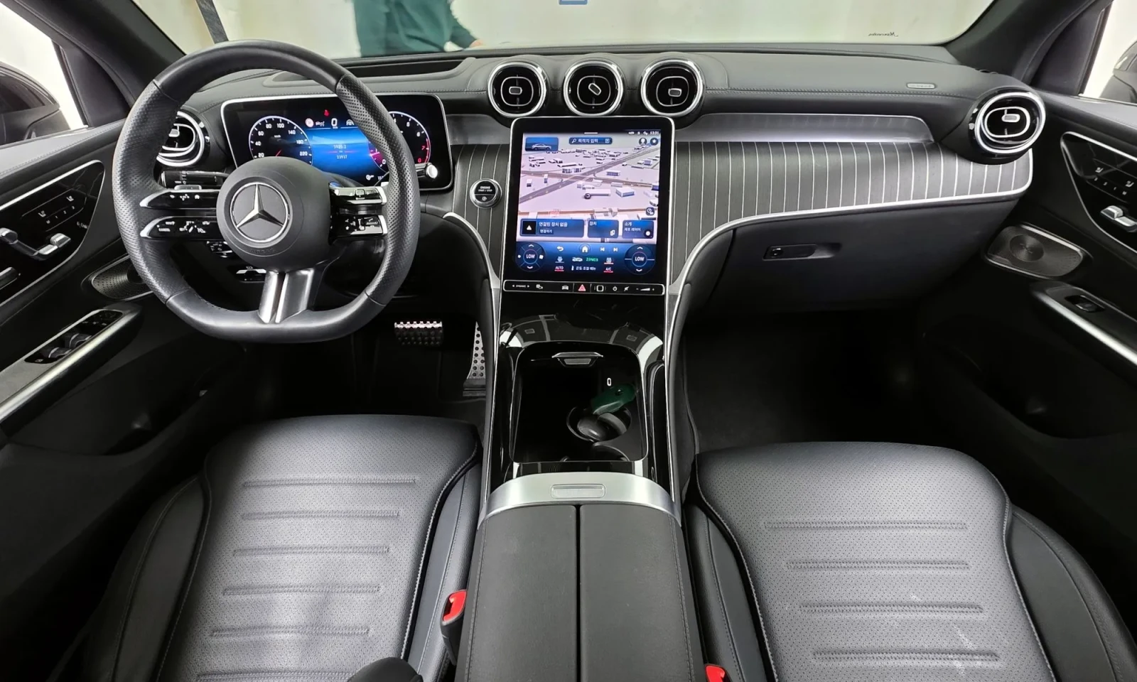 Mercedes-Benz GLC 300 2024* AMG PK* HEAD-UP* 360* DISTRONIK* ������ ���� | Mobile.bg � ����������� 7