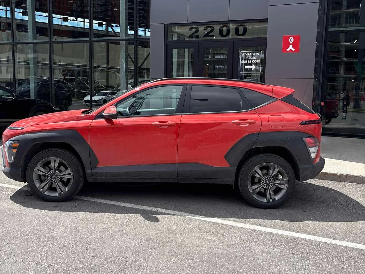 Hyundai Kona * Preferred * ПОДГРЕВ* KEYLESS* , снимка 2 - Автомобили и джипове - 54413390