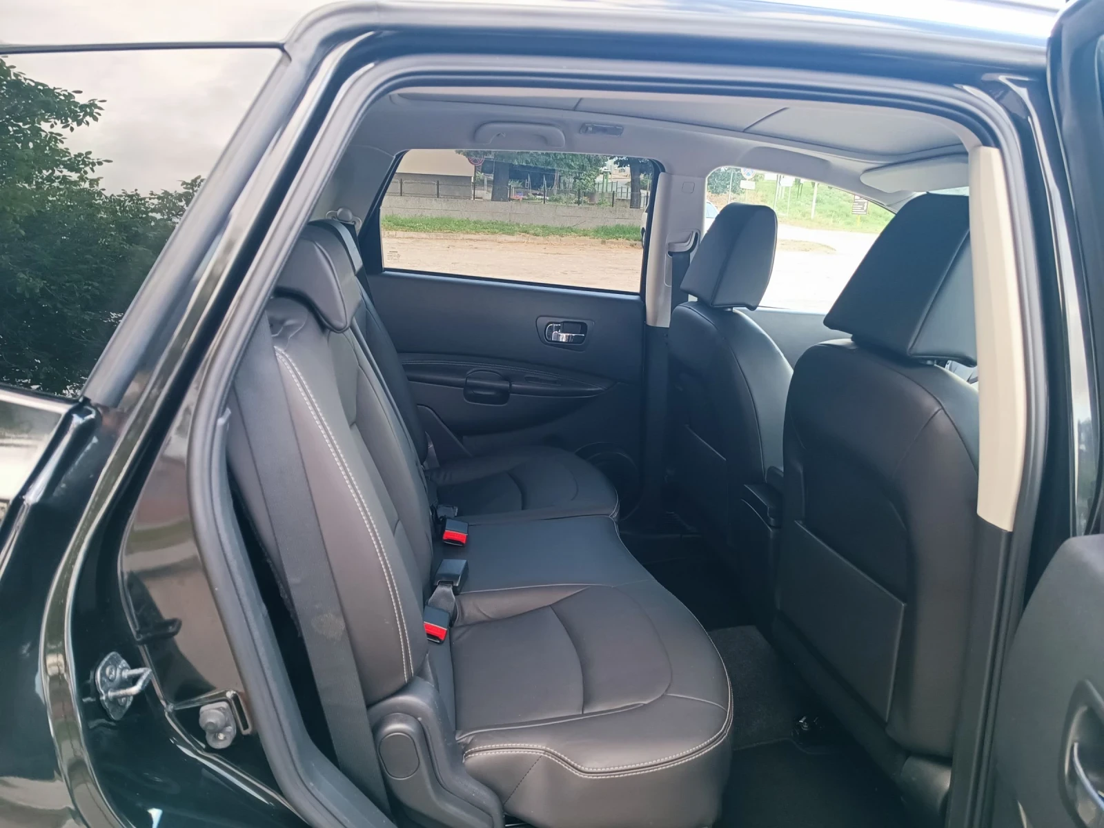Nissan Qashqai 2.0i-141��-���������-�����-6��-7�-KEYLESS | Mobile.bg � ����������� 12