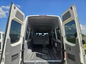 VW Crafter 2.5TDi. 8+ 1 места.Макси база, снимка 12