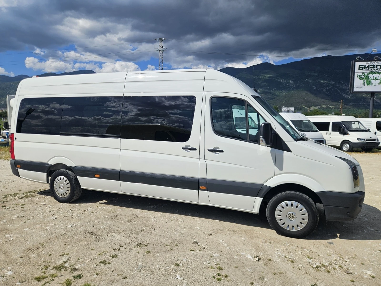 VW Crafter 2.5TDi. 8+ 1 места.Макси база - изображение 3