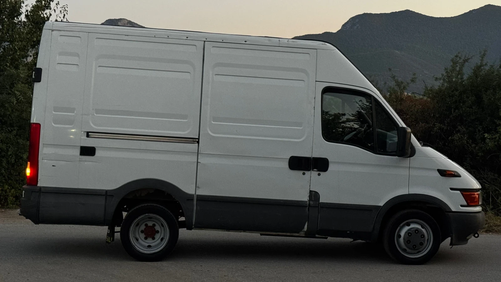 Iveco 35c11 Iveco Daily 35S11 2.8D   106 к.с. | 2000 г. | 270 , снимка 8 - Бусове и автобуси - 55571801