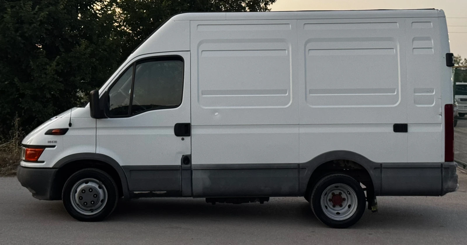 Iveco 35c11 Iveco Daily 35S11 2.8D   106 к.с. | 2000 г. | 270 , снимка 7 - Бусове и автобуси - 55571801