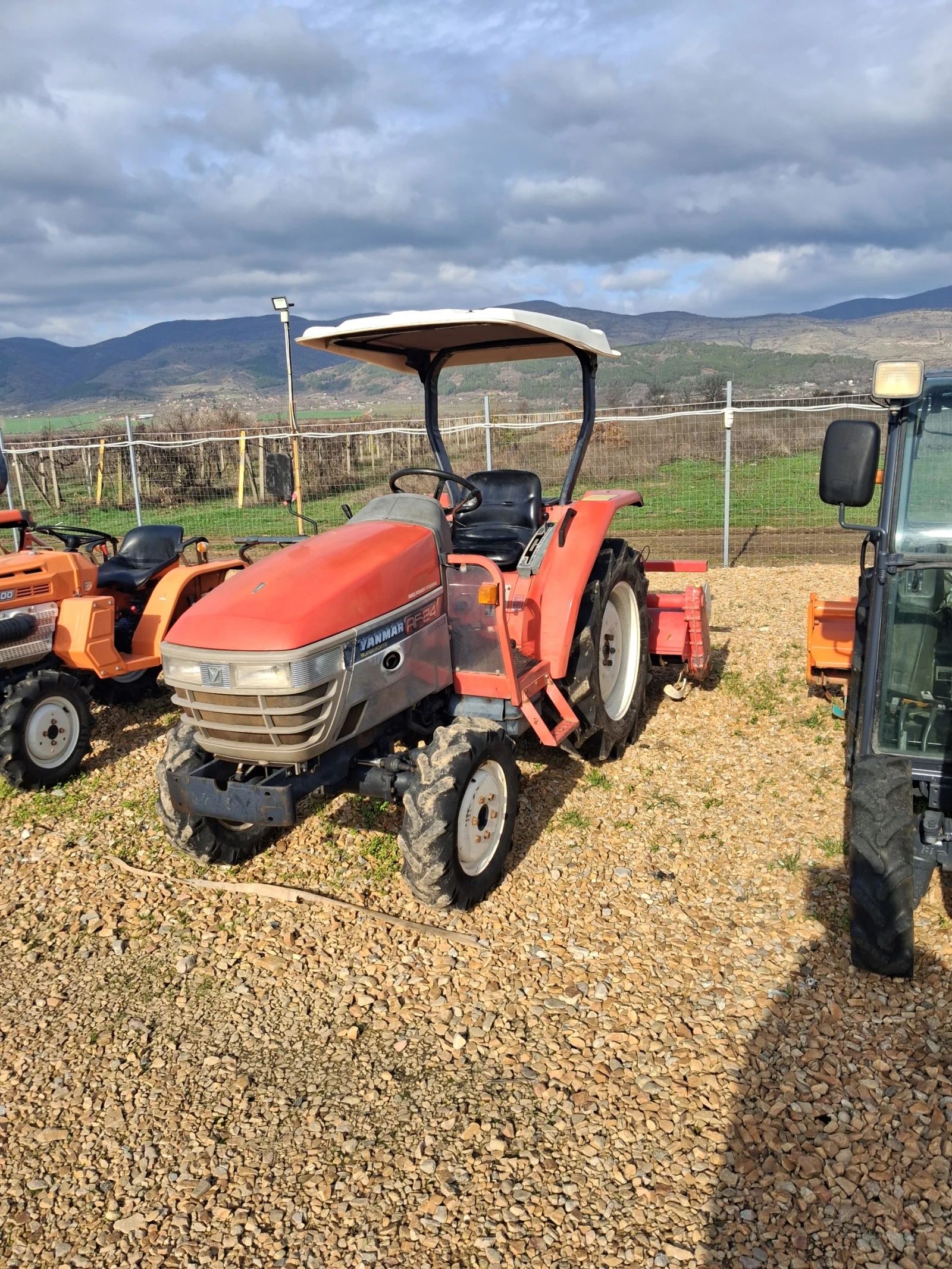 Трактор Kubota скайтрак , снимка 1