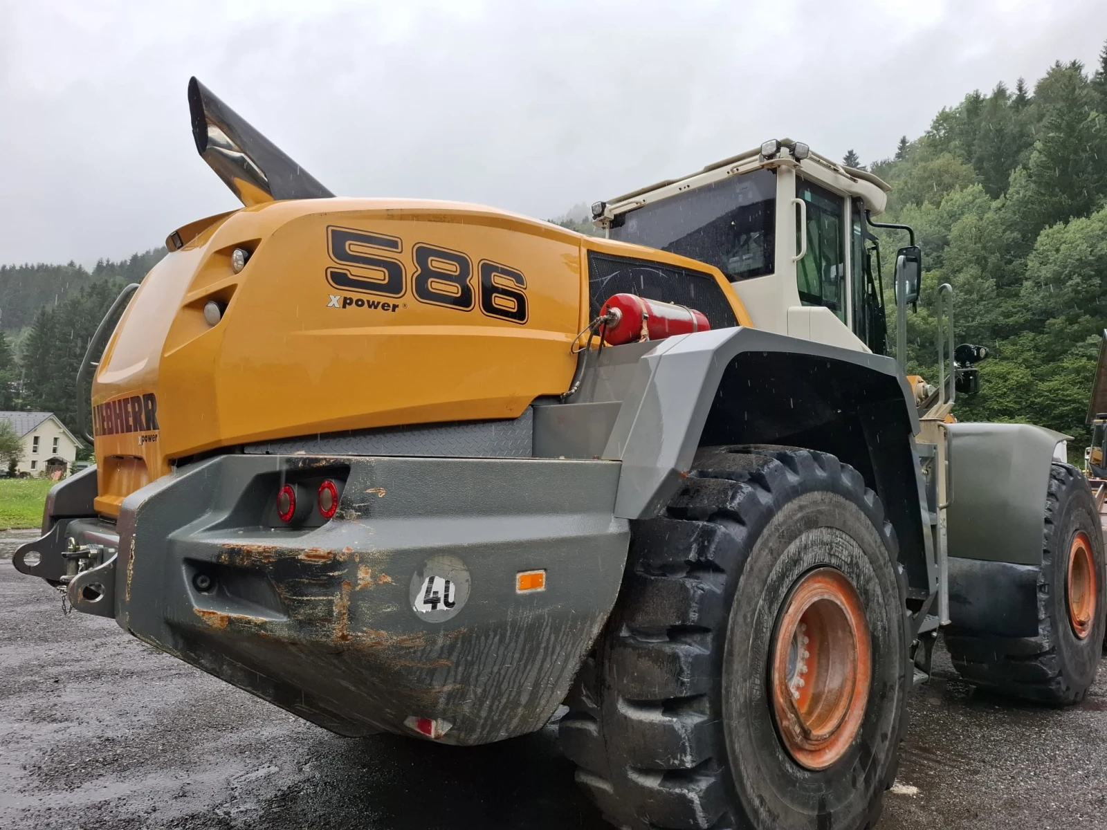 Челен товарач Liebherr 1586-37 Тона, Внос, ,  - изображение 2