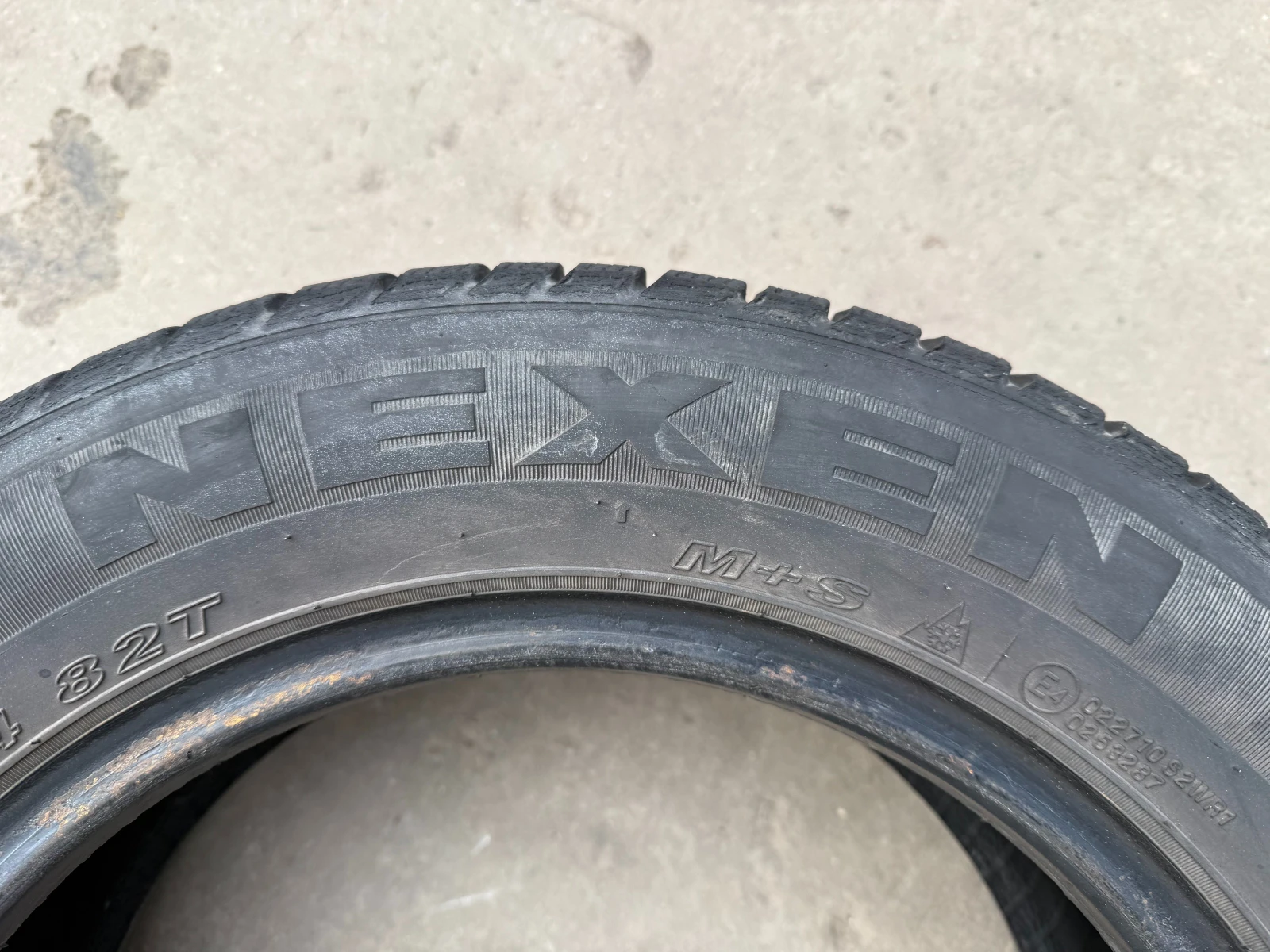 Гуми Зимни 185/60R14, снимка 8 - Гуми и джанти - 53932108