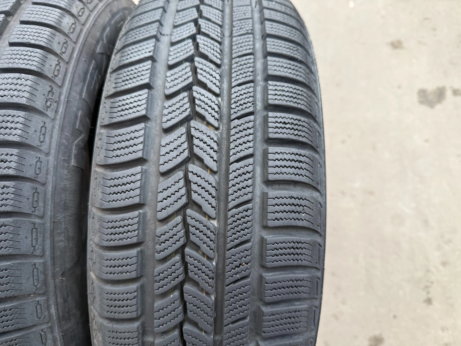 Гуми Зимни 185/60R14, снимка 7 - Гуми и джанти - 53932108