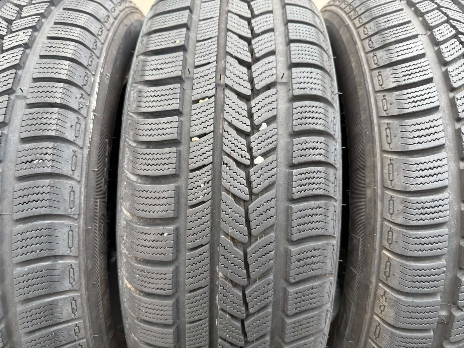 Гуми Зимни 185/60R14, снимка 6 - Гуми и джанти - 53932108