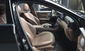 Mercedes-Benz E 300 4MATIC* EXCLUSIVE* BURMESTER* ОБДУХВАНЕ* ДИСТРОНИК, снимка 13