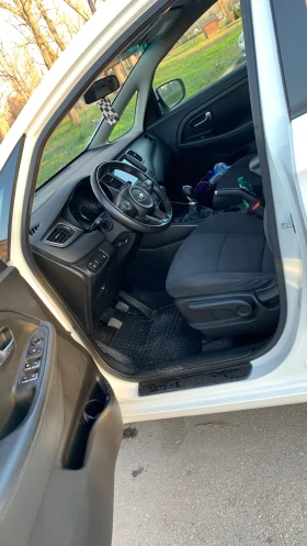 Kia Carens 1.6 | Mobile.bg � ����� ������ 11