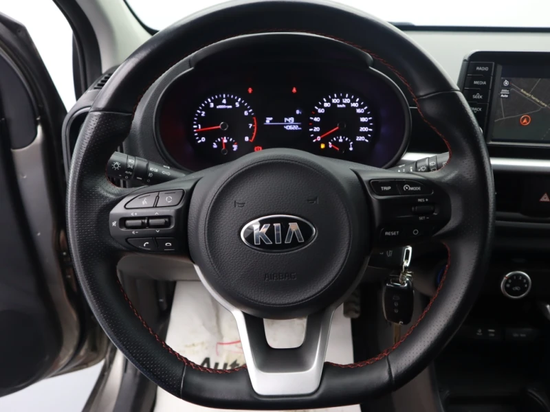 Kia Picanto, снимка 11 - Автомобили и джипове - 48602542