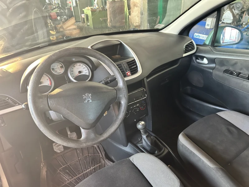 Peugeot 207, снимка 6 - Автомобили и джипове - 49278691