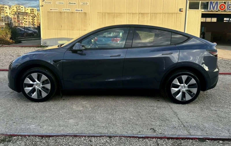 Tesla Model Y, снимка 5 - Автомобили и джипове - 48814590