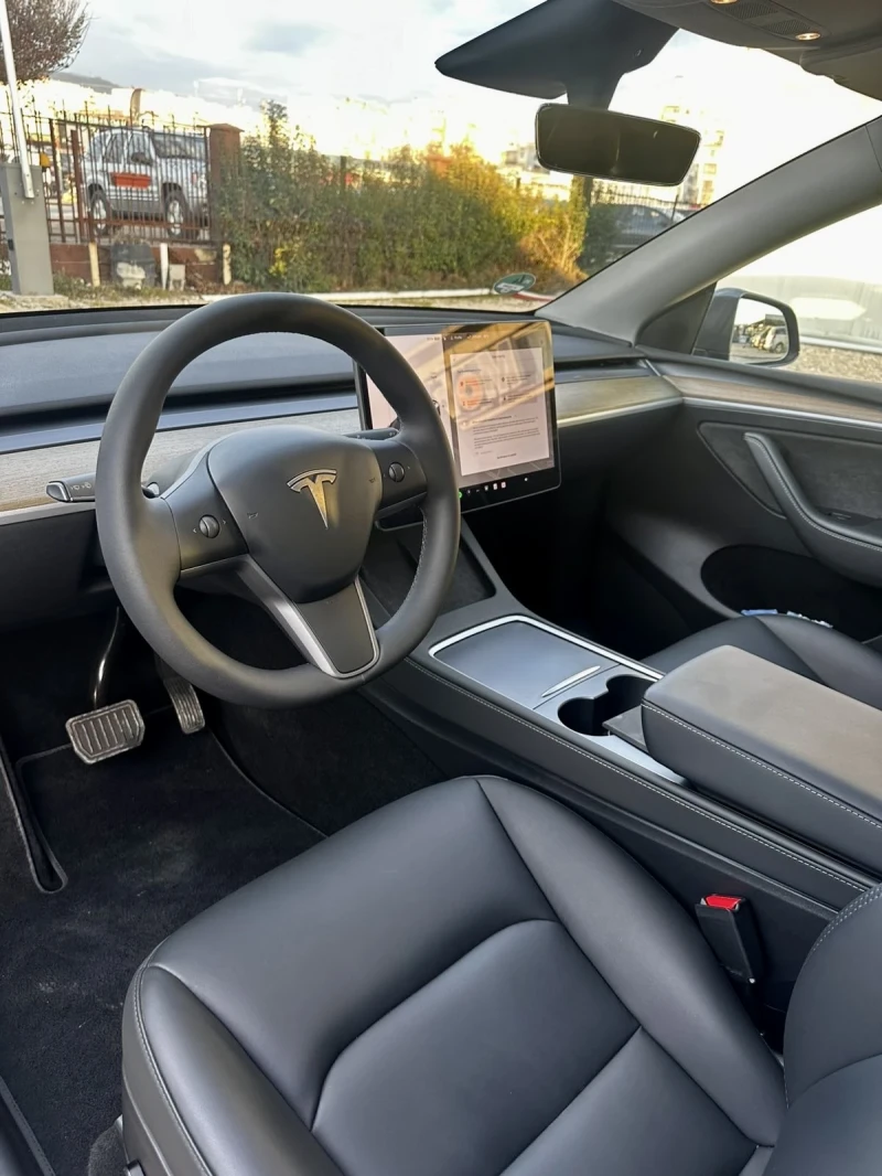 Tesla Model Y, снимка 10 - Автомобили и джипове - 48814590