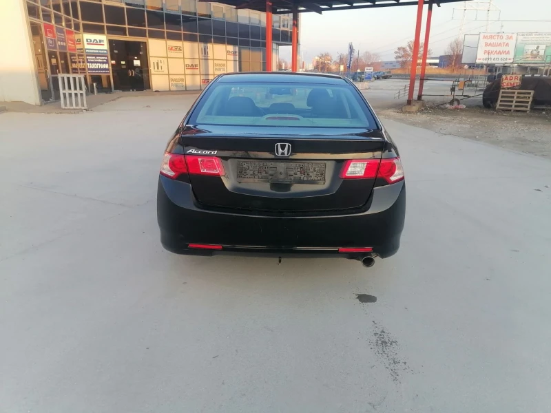 Honda Accord 2.0 , снимка 4 - Автомобили и джипове - 49028891