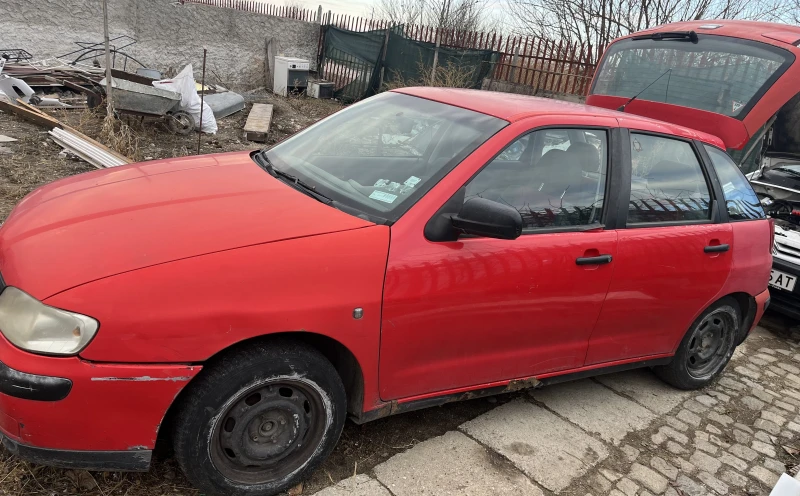 Seat Ibiza 1.4MPI, снимка 1 - Автомобили и джипове - 49164448