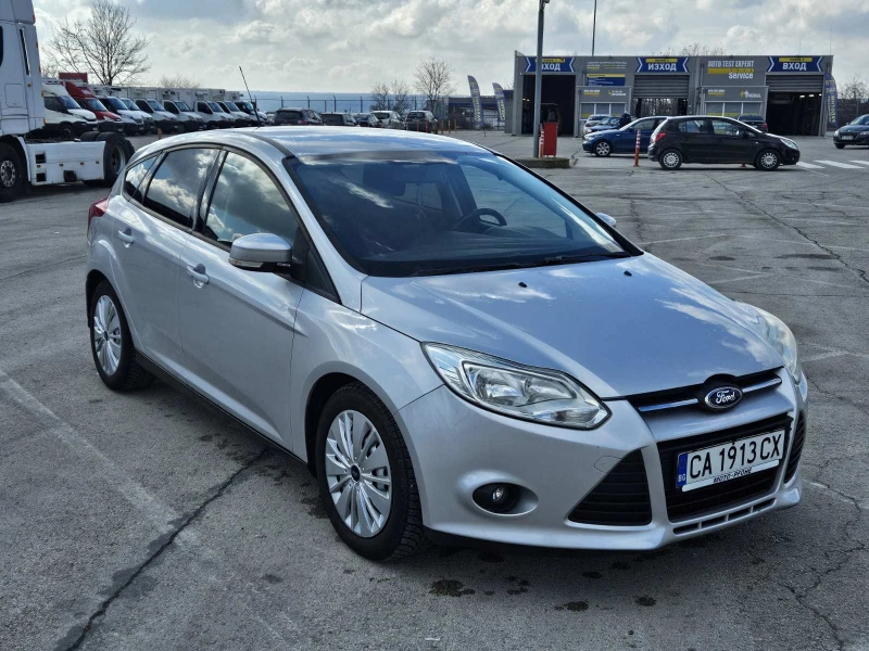 Ford Focus, снимка 1 - Автомобили и джипове - 49345963