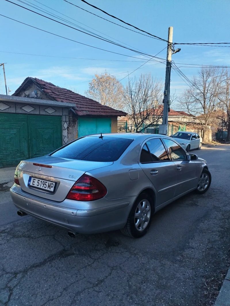 Mercedes-Benz E 270 270 CDI, снимка 6 - Автомобили и джипове - 49416516