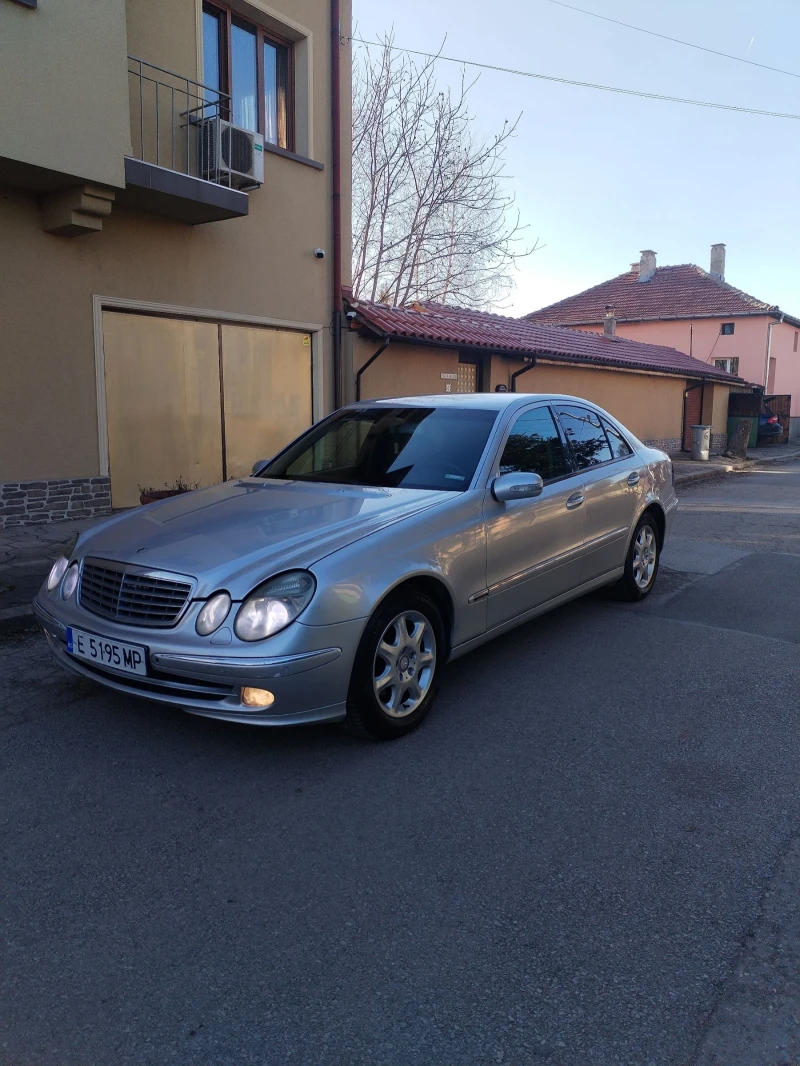 Mercedes-Benz E 270 270 CDI, снимка 5 - Автомобили и джипове - 49416516