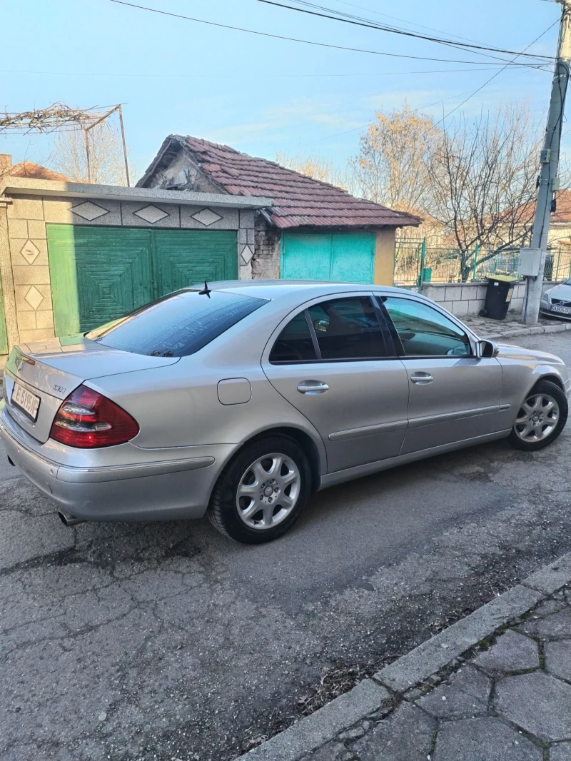 Mercedes-Benz E 270 270 CDI, снимка 8 - Автомобили и джипове - 49416516