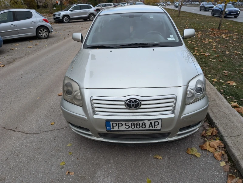 Toyota Avensis, снимка 4 - Автомобили и джипове - 49611689