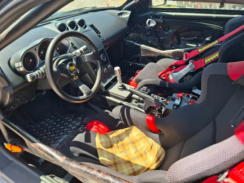 Nissan 350z, снимка 8 - Автомобили и джипове - 50387233