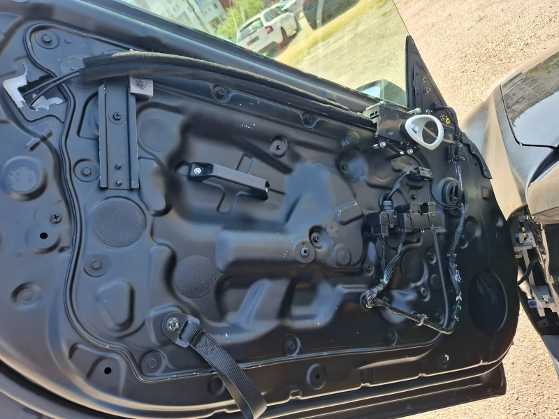 Nissan 350z, снимка 11 - Автомобили и джипове - 50387233