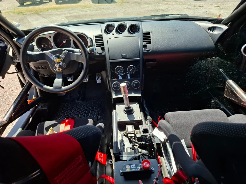 Nissan 350z, снимка 13 - Автомобили и джипове - 50387233