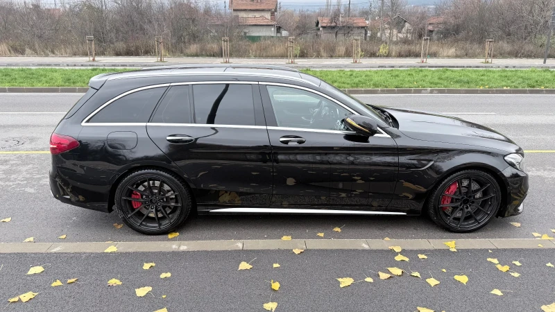 Mercedes-Benz C 63 AMG C63s T-Modell, снимка 4 - Автомобили и джипове - 52593411