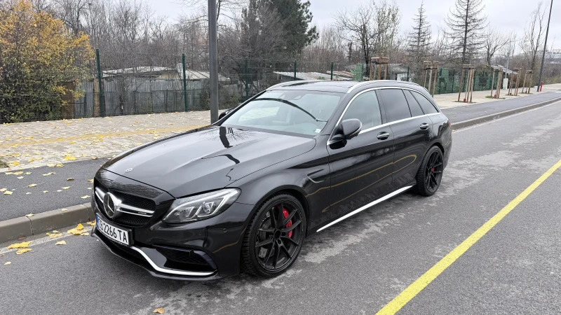 Mercedes-Benz C 63 AMG C63s T-Modell, снимка 2 - Автомобили и джипове - 52593411