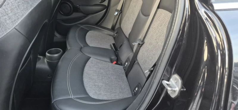 Mini Cooper 1.5-136кс.NAVY, снимка 10 - Автомобили и джипове - 52841103