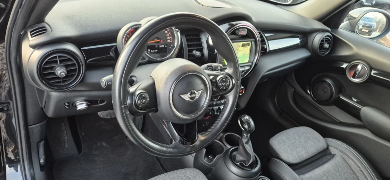 Mini Cooper 1.5-136кс.NAVY, снимка 13 - Автомобили и джипове - 52841103