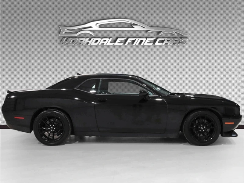 Dodge Challenger * R/T / Manual Transmission / Back Up Camera / Blu, снимка 3 - Автомобили и джипове - 52848497
