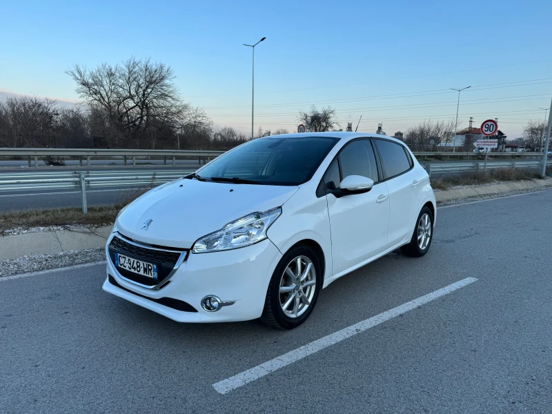 Peugeot 208 1.6 Hdi , снимка 2 - Автомобили и джипове - 53154359