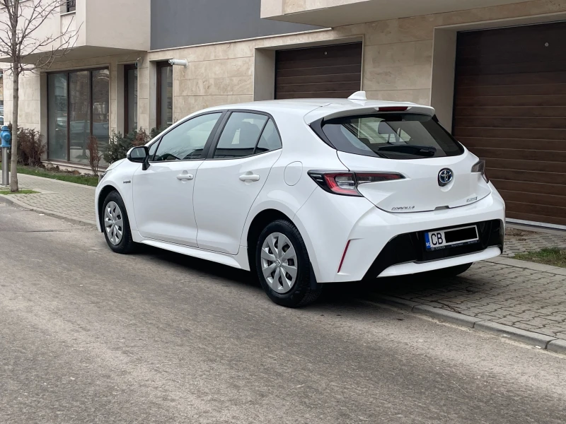 Toyota Corolla 1.8Hybrid e-CVT Comfort- в Гаранция, снимка 4 - Автомобили и джипове - 53565377
